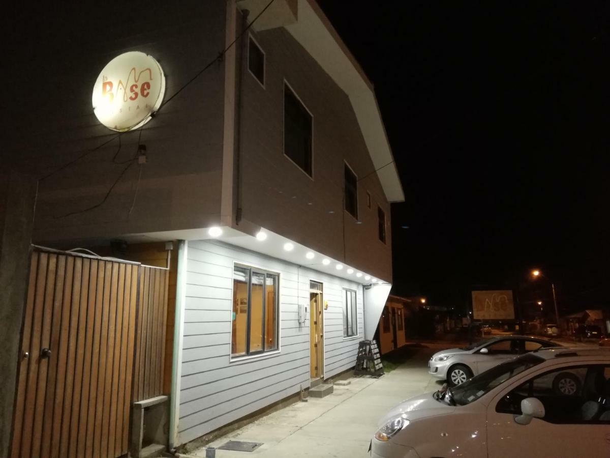 Hostal La Base Puerto Natales Bagian luar foto