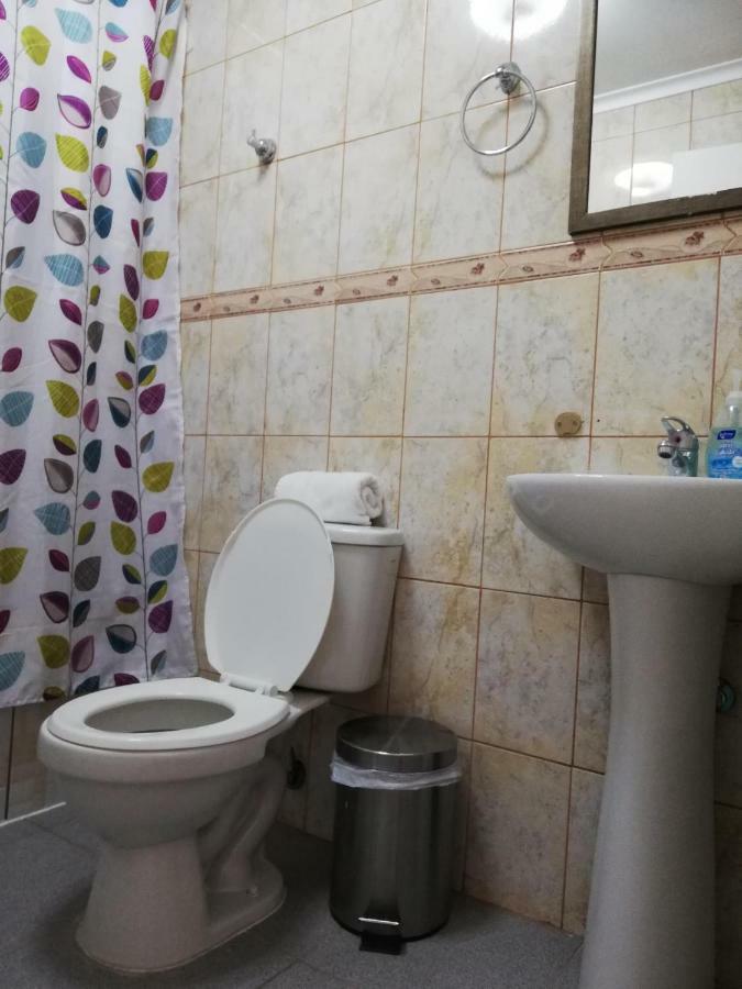 Hostal La Base Puerto Natales Bagian luar foto